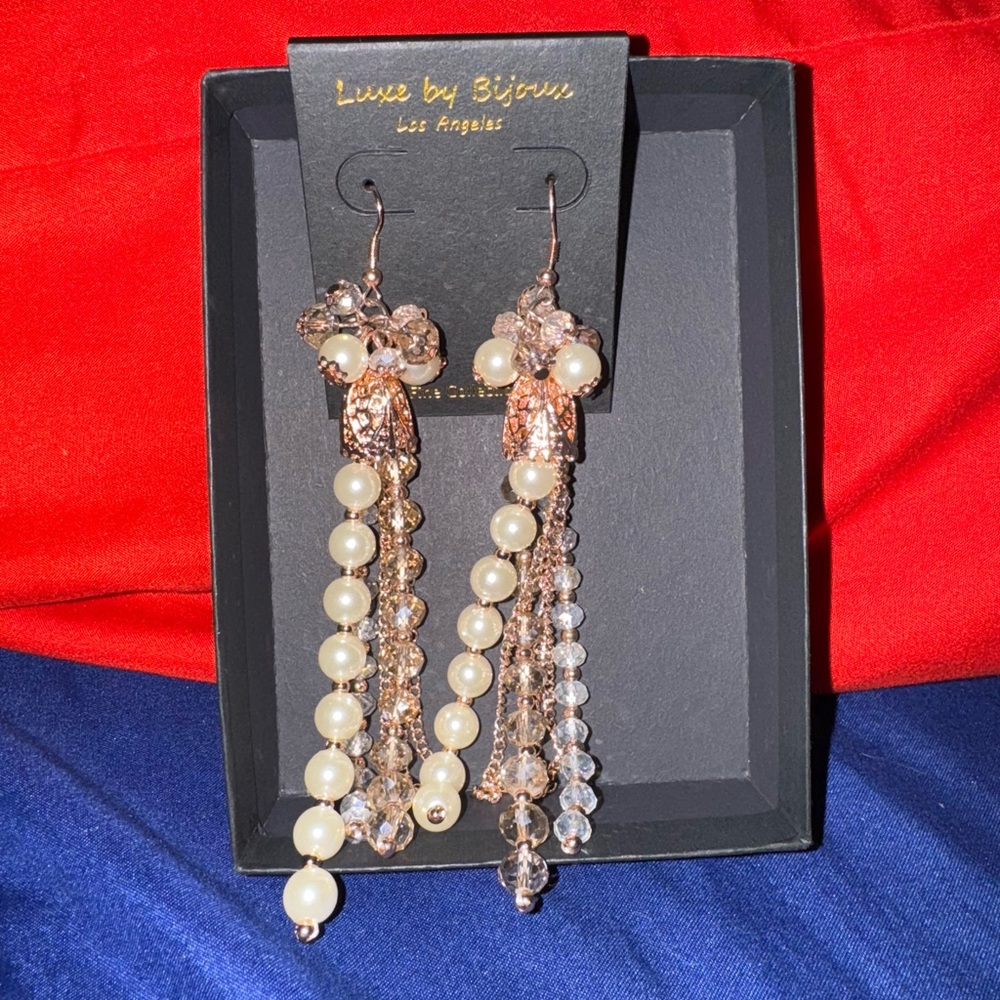 Pearl and Crystal Dangle Earrings